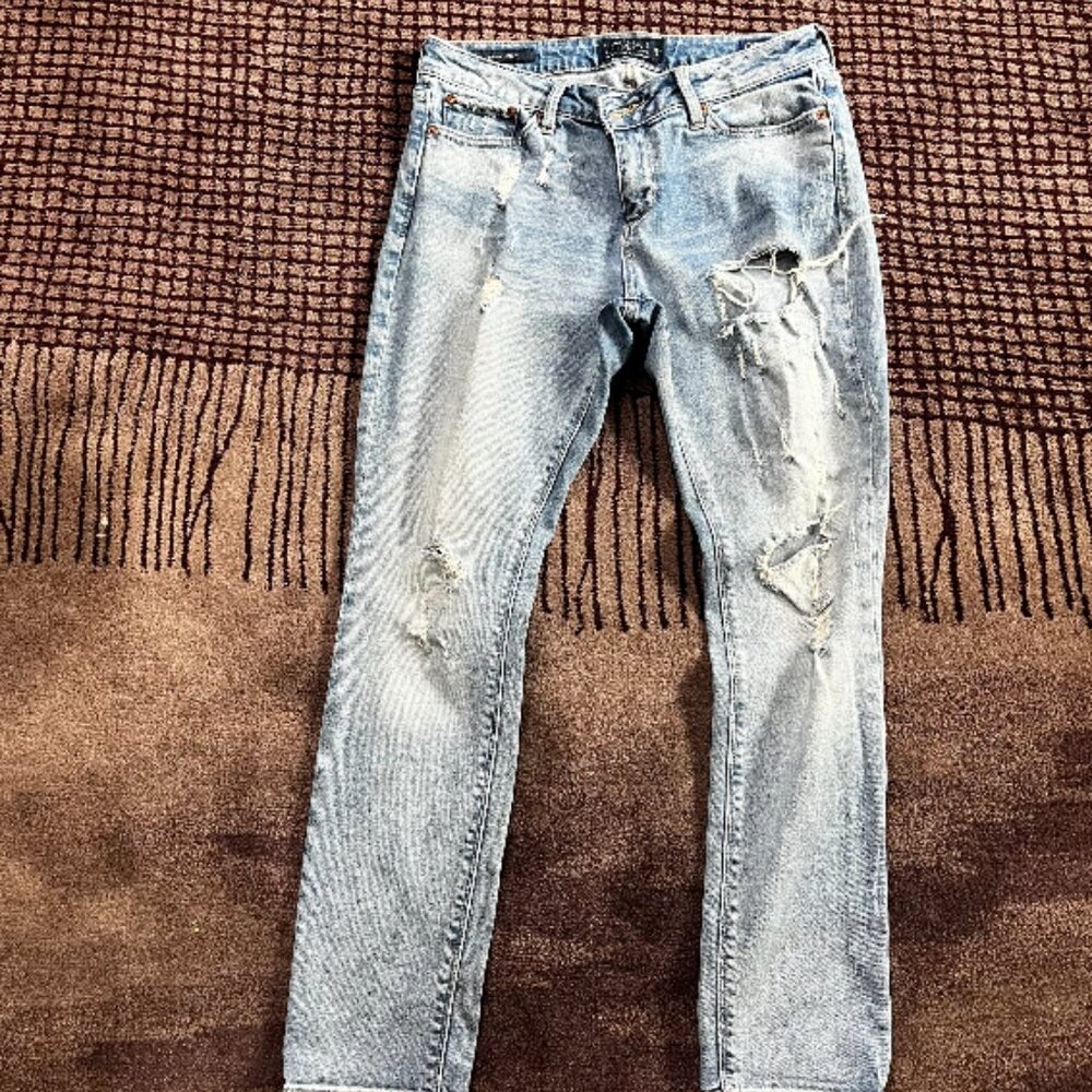 Lucky Brand Distressed Stella Jeans Size 6 Ankle